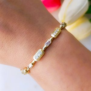 MRA-7018 KRİSTAL TAŞ BAGET KESİM BİLEKLİK