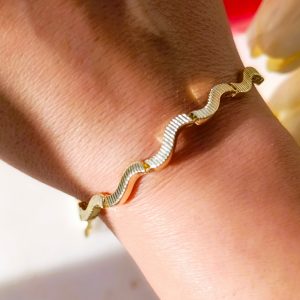 MRA-03011 DALGA ŞEKİL BİLEKLİK