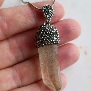 KLY-003 Işıltılı Doğal Kristal Kuvars Ham Taş Kolye